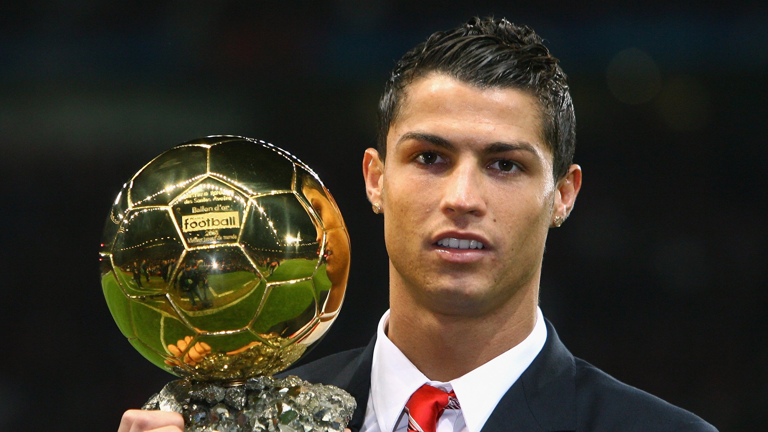 世界杯精彩持续：每一场都精彩绝伦！，世界杯精彩瞬间